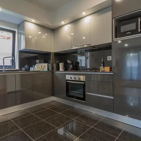 Apartmán Carreira *